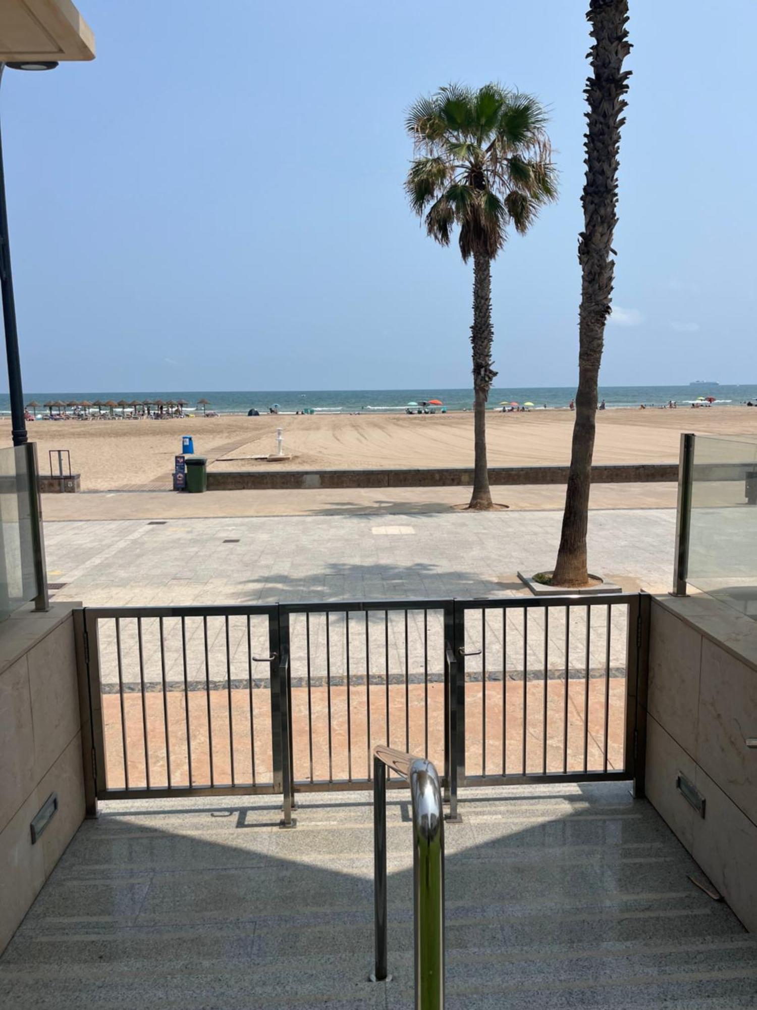 Beachfront Living Valencia Patacona Apartment Экстерьер фото